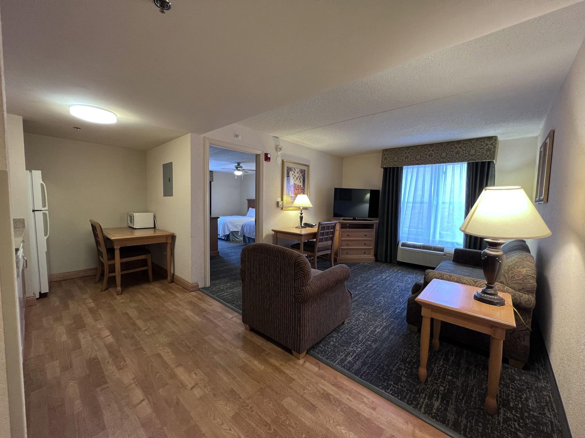 ホテル Hyatt House Colorado Springs Airport エクステリア 写真