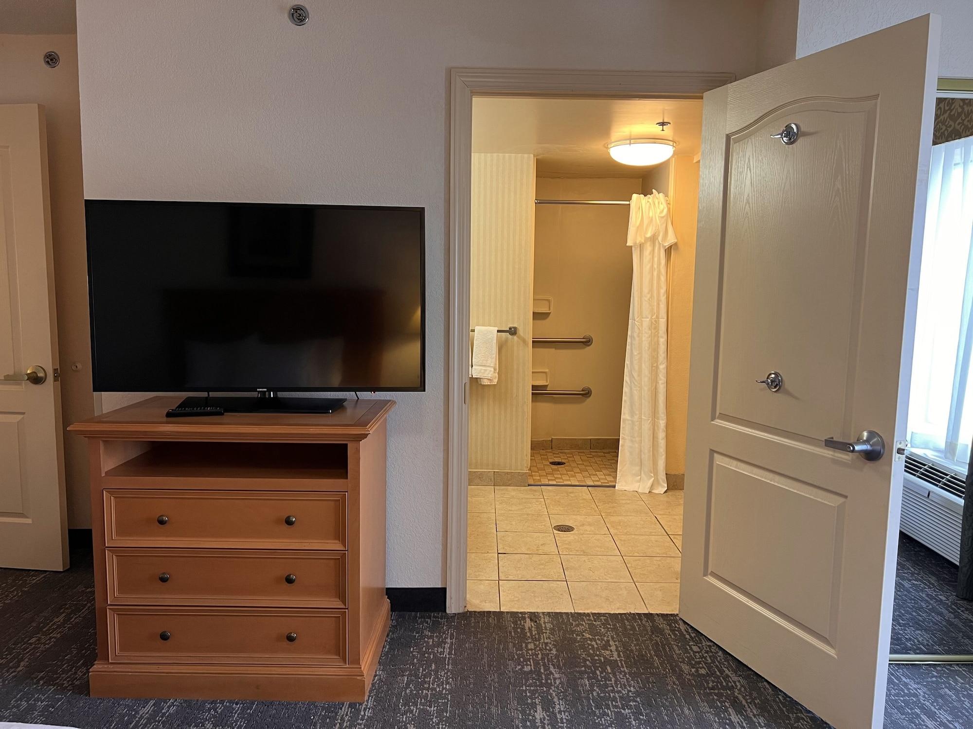 ホテル Hyatt House Colorado Springs Airport エクステリア 写真