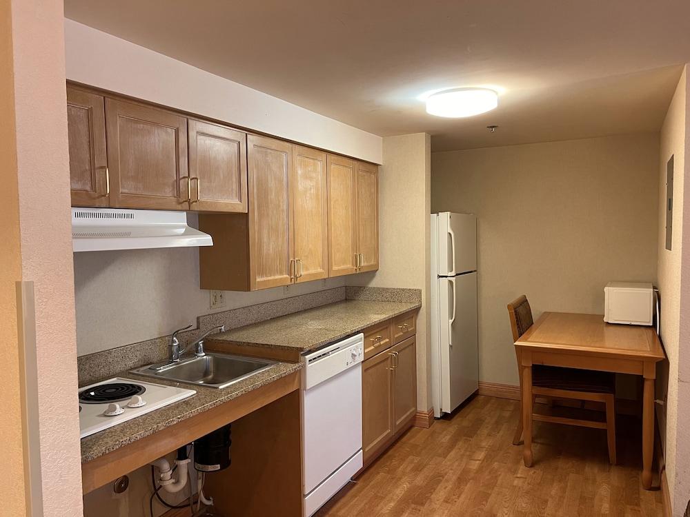 ホテル Hyatt House Colorado Springs Airport エクステリア 写真