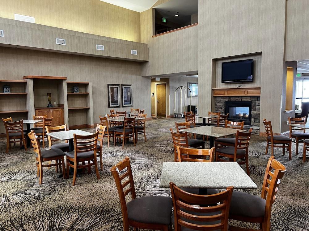 ホテル Hyatt House Colorado Springs Airport エクステリア 写真