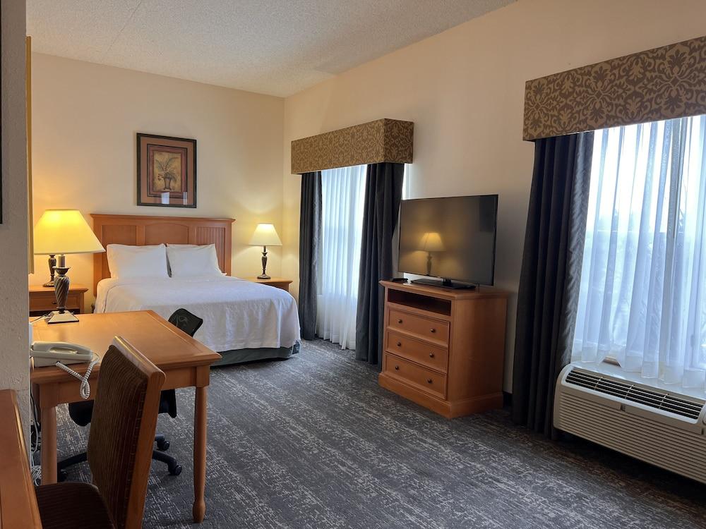 ホテル Hyatt House Colorado Springs Airport エクステリア 写真