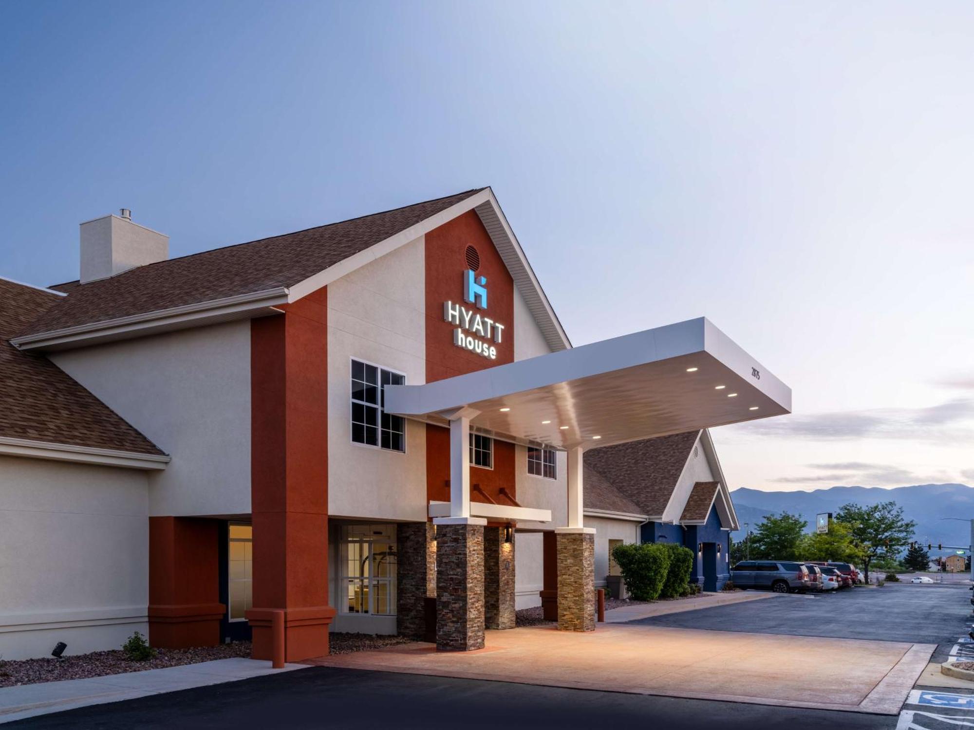 ホテル Hyatt House Colorado Springs Airport エクステリア 写真
