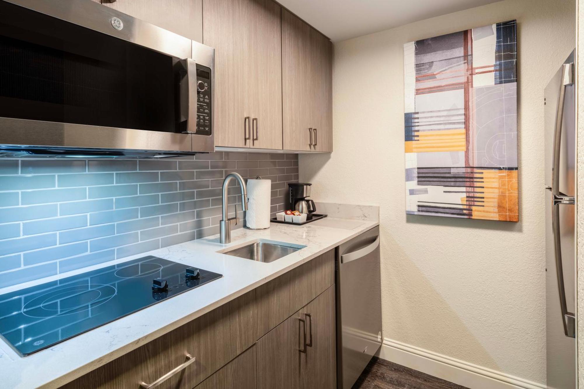 ホテル Hyatt House Colorado Springs Airport エクステリア 写真
