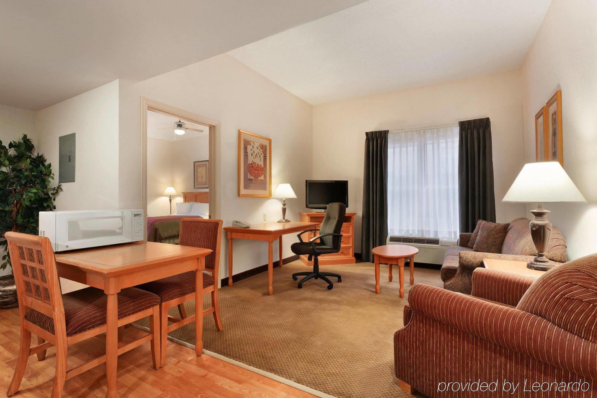 ホテル Hyatt House Colorado Springs Airport エクステリア 写真