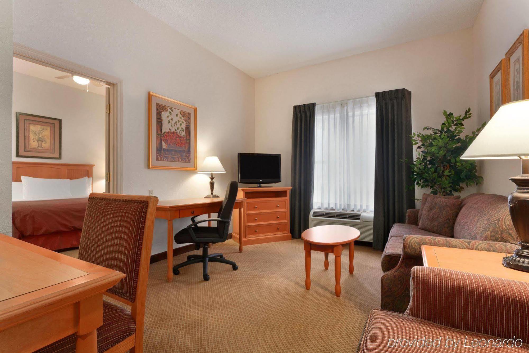 ホテル Hyatt House Colorado Springs Airport エクステリア 写真